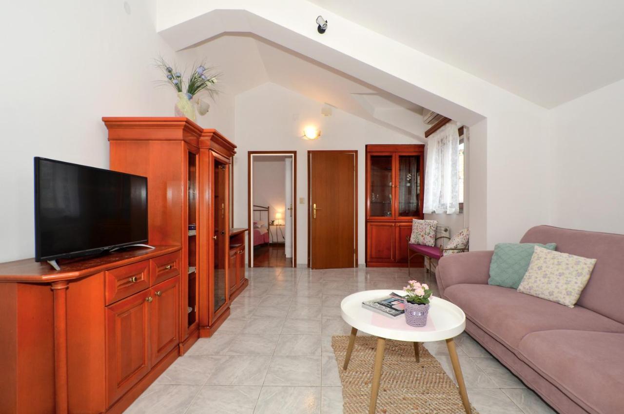 Apartmani Basic 1 Сплит Экстерьер фото