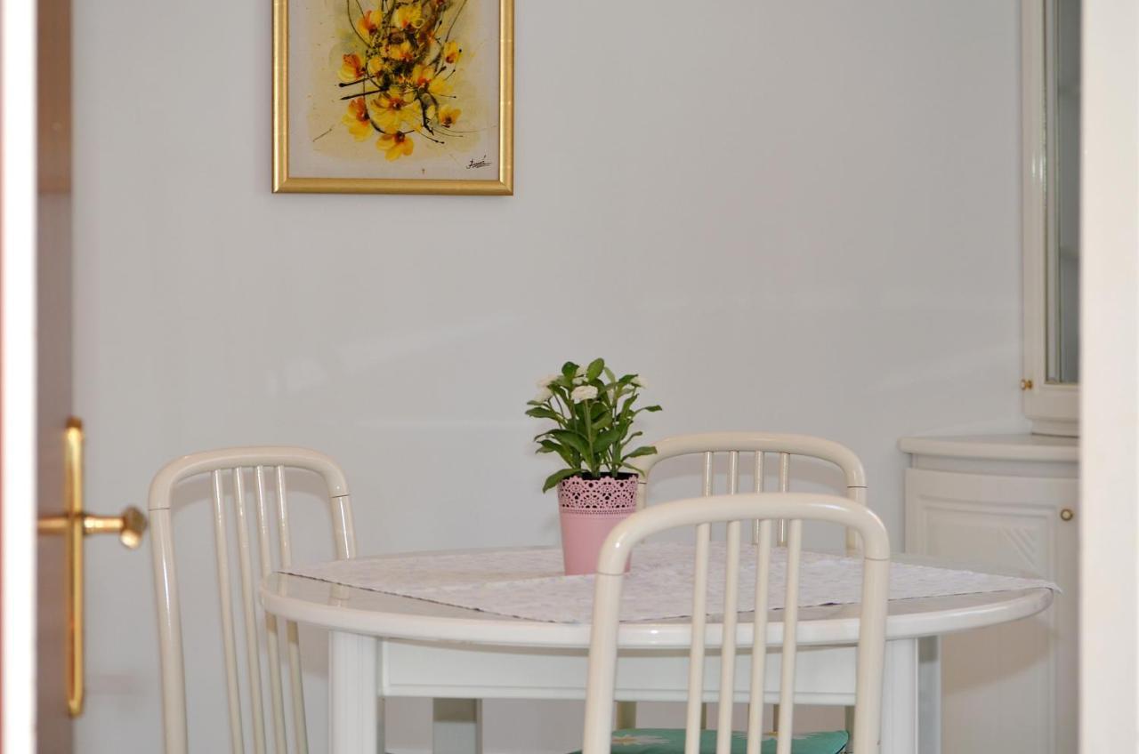Apartmani Basic 1 Сплит Экстерьер фото